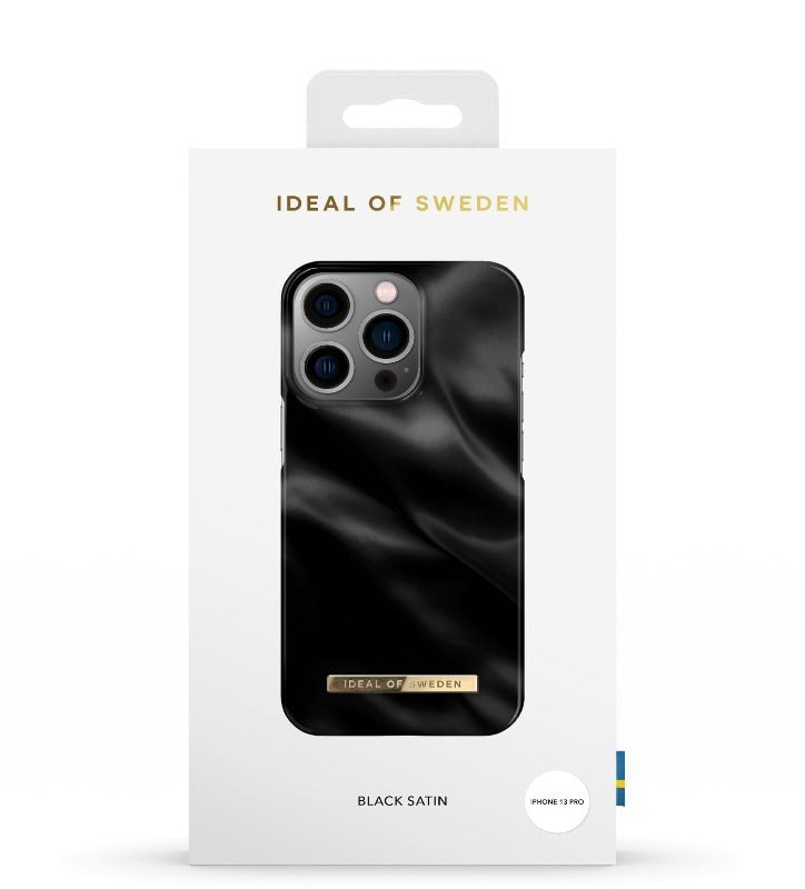 iDeal of Sweden Fashion Case iPhone 13 Pro Black Satin
