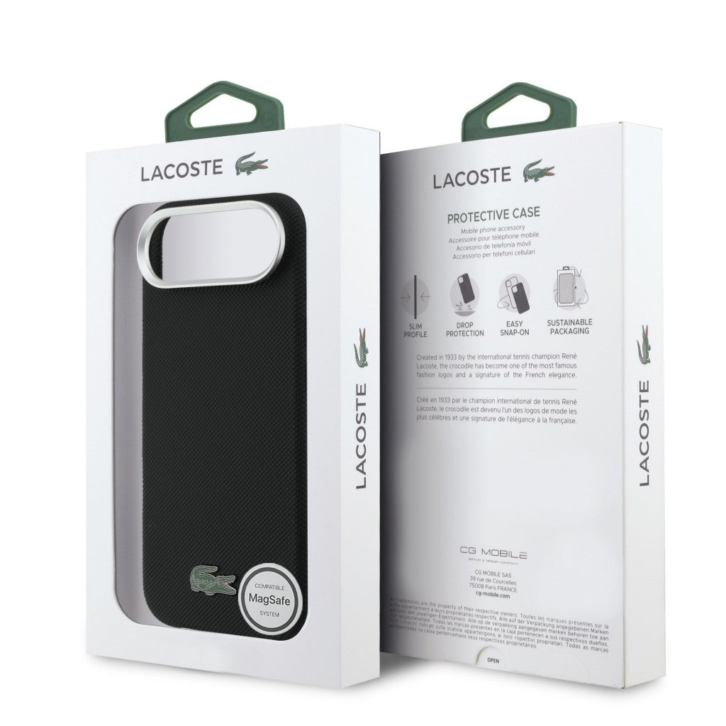 Lacoste LCFCMP17MPLAK iPhone 17 Air black hardcase Iconic Petit Pique Metal Logo MagSafe