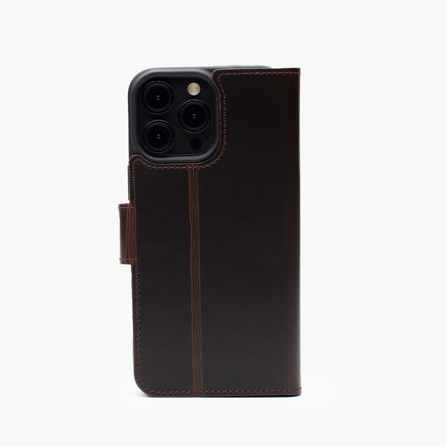 Wachikopa leather Classic iPhone Case for iPhone 14 Plus Dark Brown