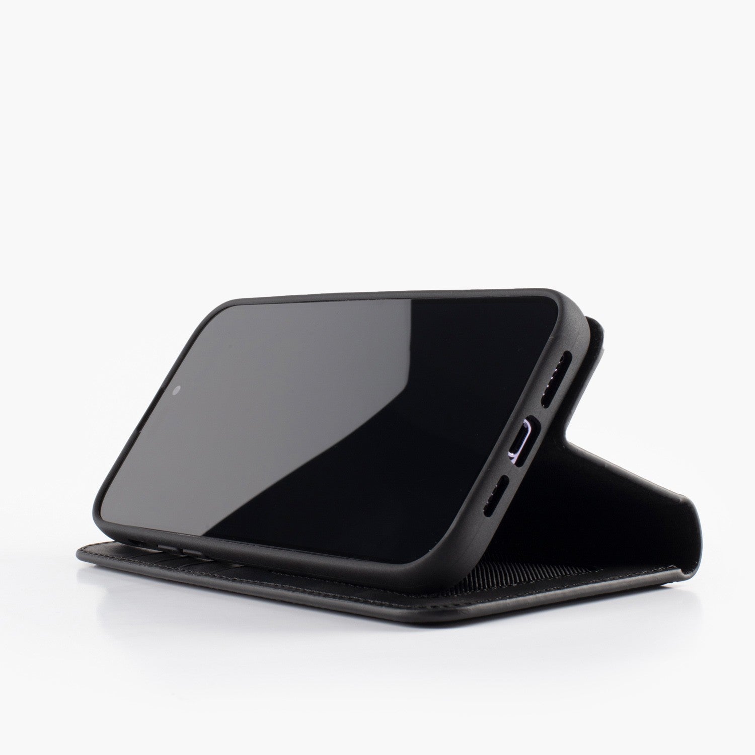 Wachikopa leather Magic Book Case 2 in 1 for iPhone 12 Black